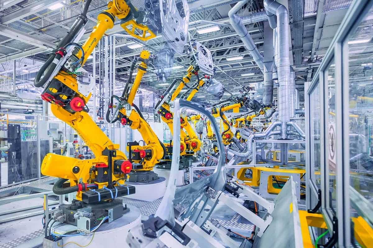 From Executors to Strategic Enablers: Industrial Robots Today